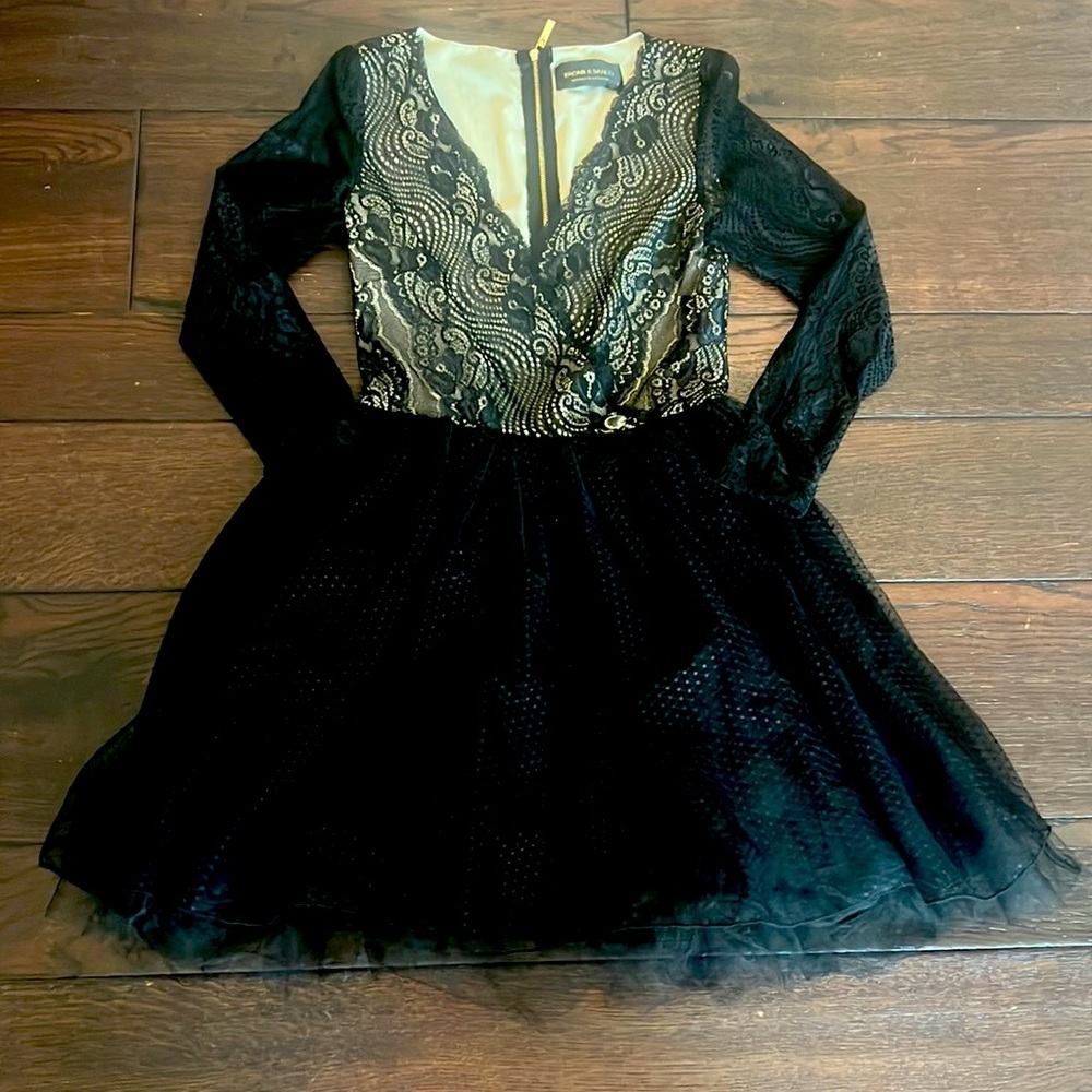 Bronx and banco dress